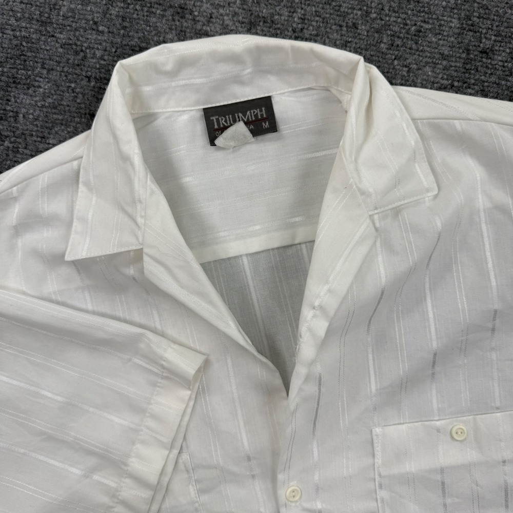 Triumph of California Shirt Size Medium White‎ Striped S/S Button Up Men's